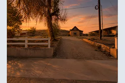 40 W 200 N, Castle Dale, UT 84513 - Photo 4