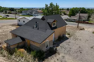 40 W 200 N, Castle Dale, UT 84513 - Photo 6