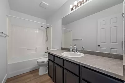 1060 W Oldham Dr N, North Salt Lake, UT 84054 - Photo 18