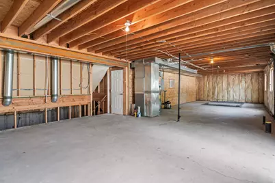 1060 W Oldham Dr N, North Salt Lake, UT 84054 - Photo 22