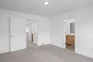 12921 S Burr Trail Ct, Riverton, UT 84096 - Photo 8
