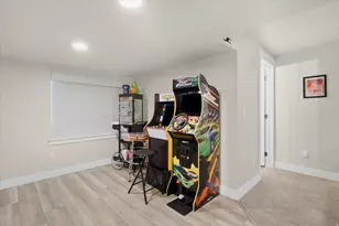 868 N 2125 W, Layton, UT 84041 - Photo 40