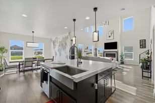 868 N 2125 W, Layton, UT 84041 - Photo 12