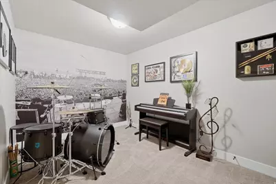 868 N 2125 W, Layton, UT 84041 - Photo 42