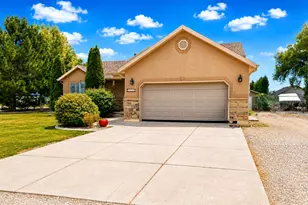 6111 W 5900 S, Hooper, UT 84315 - Photo 2