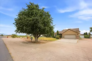 6111 W 5900 S, Hooper, UT 84315 - Photo 46