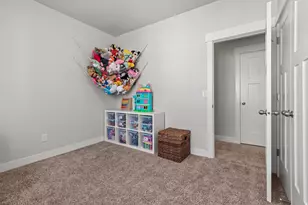 1386 N 3830 W, Lehi, UT 84048 - Photo 14