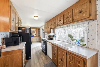 3800 S 1900 W #89, Roy, UT 84067 - Photo 12