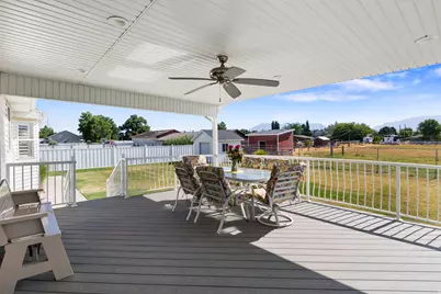 1457 S 2600 W, Syracuse, UT 84075 - Photo 30
