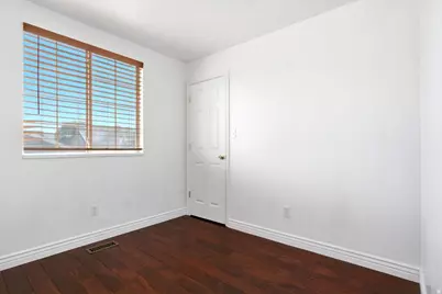 1895 N Sir Timothy Ave W, Salt Lake City, UT 84116 - Photo 20
