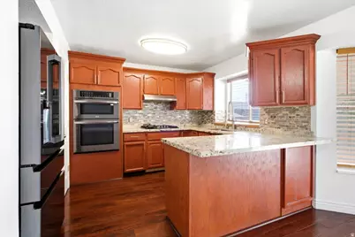 1895 N Sir Timothy Ave W, Salt Lake City, UT 84116 - Photo 6