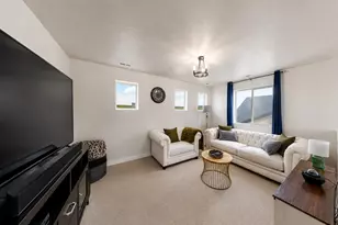 2468 W 3230 S, Syracuse, UT 84075 - Photo 26