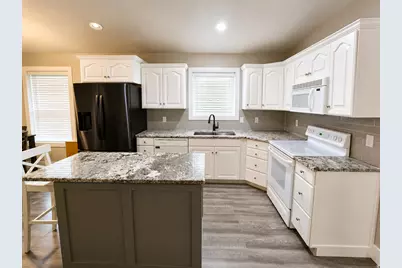 198 N Dakota Dr, Springville, UT 84663 - Photo 12