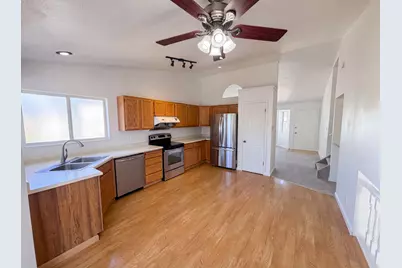532 W 860 S, Tremonton, UT 84337 - Photo 6