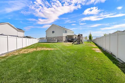 3581 W 2500 S, Syracuse, UT 84075 - Photo 38