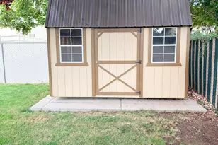 89 N 400 W, Clearfield, UT 84015 - Photo 22