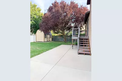 89 N 400 W, Clearfield, UT 84015 - Photo 16