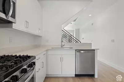 11235 S Freestone Rd W, South Jordan, UT 84009 - Photo 10