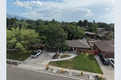 2092 E Somerset Dr S, Cottonwood Heights, UT 84121 - Photo 50