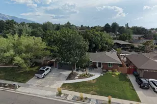 2092 E Somerset Dr S, Cottonwood Heights, UT 84121 - Photo 50
