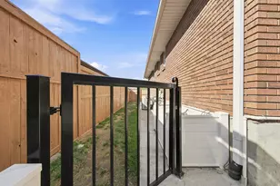 2092 E Somerset Dr S, Cottonwood Heights, UT 84121 - Photo 46