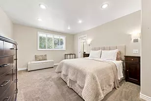 2092 E Somerset Dr S, Cottonwood Heights, UT 84121 - Photo 12