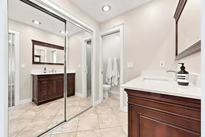 2092 E Somerset Dr S, Cottonwood Heights, UT 84121 - Photo 14