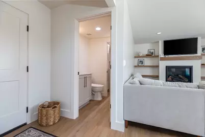 7157 S Shadow Cv, Cottonwood Heights, UT 84121 - Photo 14