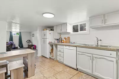 335 N 300 W, Logan, UT 84321 - Photo 22