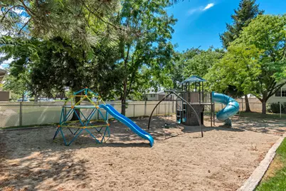 33 W 680 N, Orem, UT 84057 - Photo 24