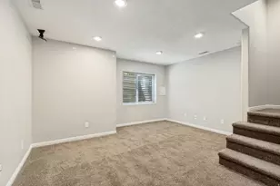 33 W 680 N, Orem, UT 84057 - Photo 18