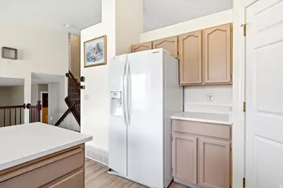 52555 S Level Dr W, Taylorsville, UT 84129 - Photo 10