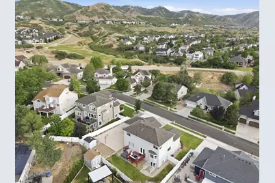 1361 E Martha Dunyon Cir, Draper, UT 84020 - Photo 64