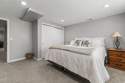 1361 E Martha Dunyon Cir, Draper, UT 84020 - Photo 46