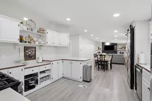 3752 S Calvo View Cir, West Valley, UT 84119 - Photo 10