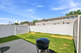1898 Garden Dr, Pleasant Grove, UT 84062 - Photo 14