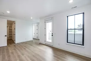 2250 E Murray Holladay Rd, Holladay, UT 84117 - Photo 24