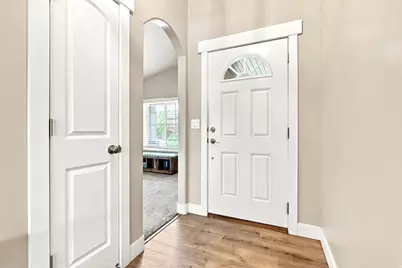 323 S 2070 E, Spanish Fork, UT 84660 - Photo 8