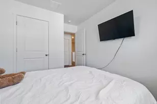 8698 W Cordero Dr, Magna, UT 84044 - Photo 18