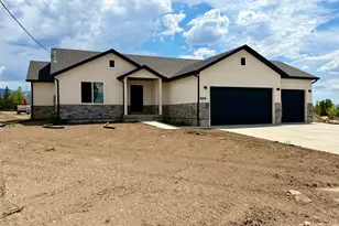 846 E 100 S, Mount Pleasant, UT 84647 - Photo 2