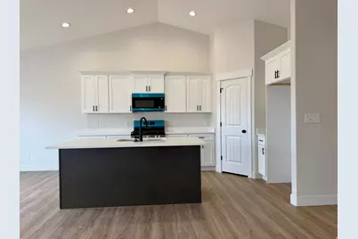 846 E 100 S #3, Mount Pleasant, UT 84647 - Photo 8
