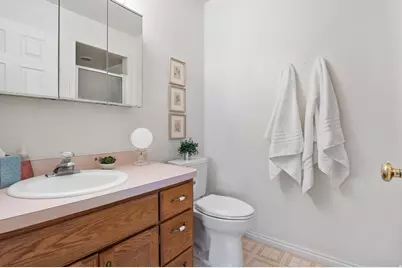 63 E 530 S, Orem, UT 84058 - Photo 12