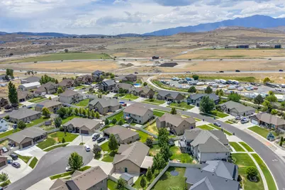 652 W Sidney Ln, Saratoga Springs, UT 84045 - Photo 46