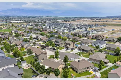 652 W Sidney Ln, Saratoga Springs, UT 84045 - Photo 4