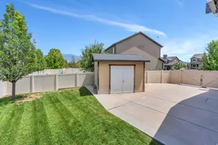 652 W Sidney Ln, Saratoga Springs, UT 84045 - Photo 38