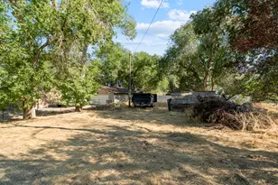 1811 Shepard Ln, Lake Point, UT 84074 - Photo 38