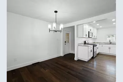 1811 Shepard Ln, Lake Point, UT 84074 - Photo 8