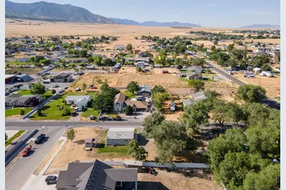 1811 Shepard Ln, Lake Point, UT 84074 - Photo 30