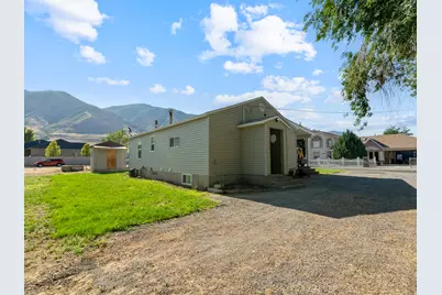 1811 Shepard Ln, Lake Point, UT 84074 - Photo 26