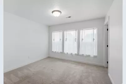 5197 N Folkstone Dr, Eagle Mountain, UT 84005 - Photo 22